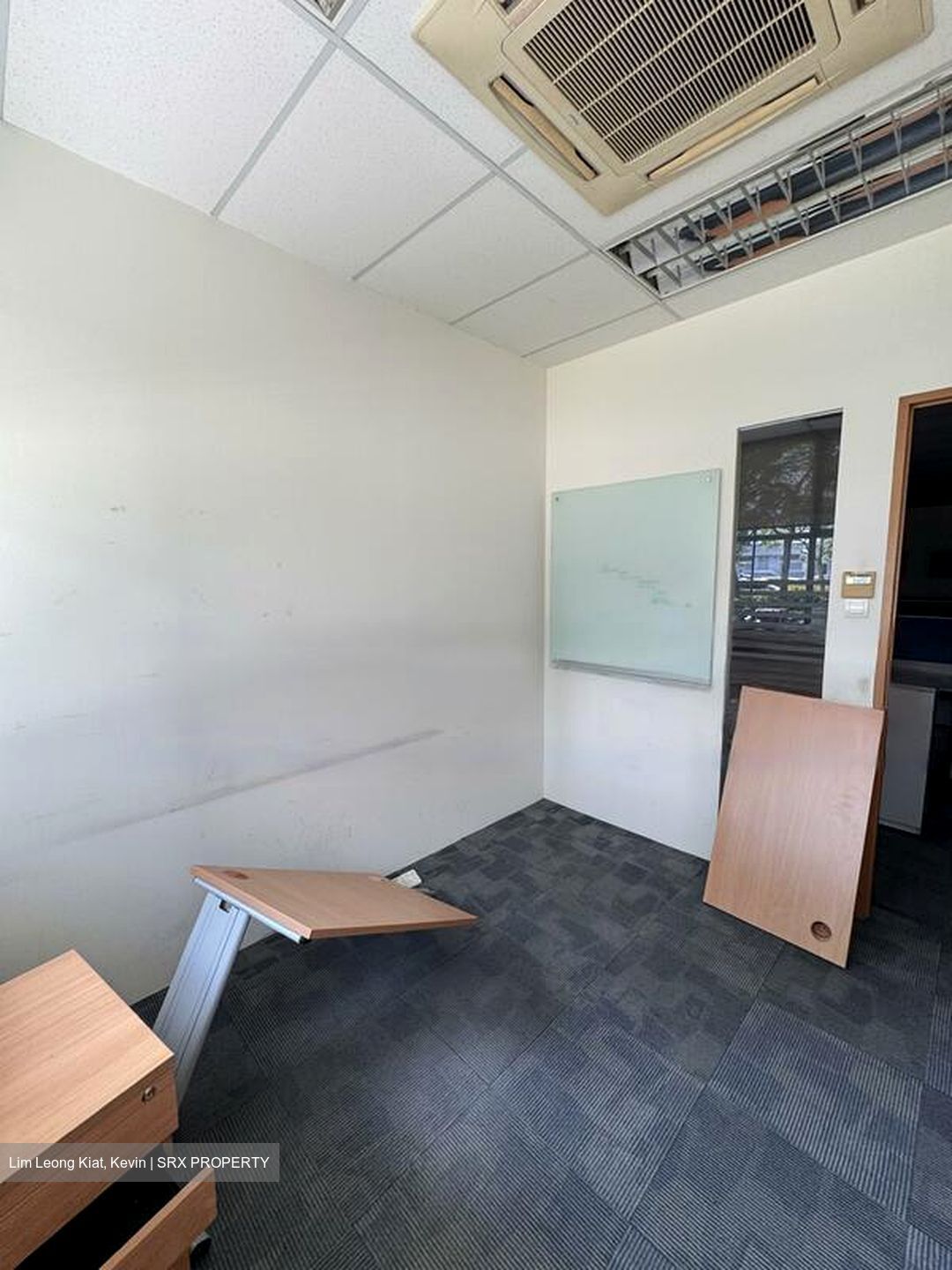 Labrador Villa Road (D5), Office #460065801